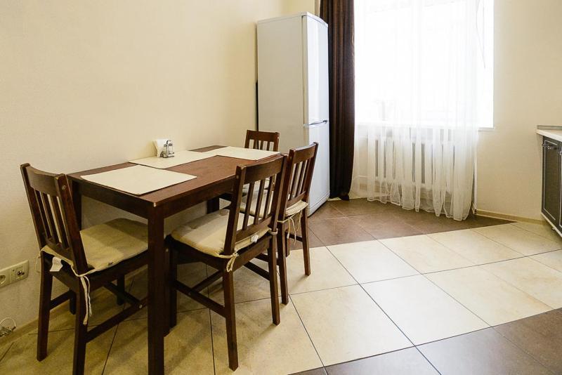 Comfortable Apartment On Mikhaylovskiy Lane キエフ エクステリア 写真